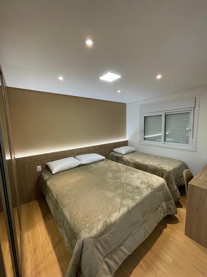 Apartamento Espetacular, 2 Suites, A 30M Da Rua Coberta Gramado Exterior foto